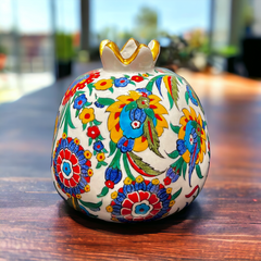 20cm quartz pomegranate with iznik floral pattern