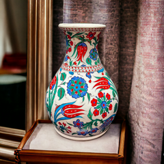 25cm quartz vase with tulip and peony iznik floral pattern