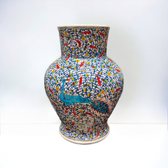 35cm quartz vase with peacock and tezhip pattern