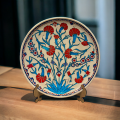 32cm quartz plate with carnation and daisy iznik floral pattern