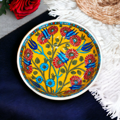 22cm quartz bowl with yellow background tulip and daisy iznik pattern