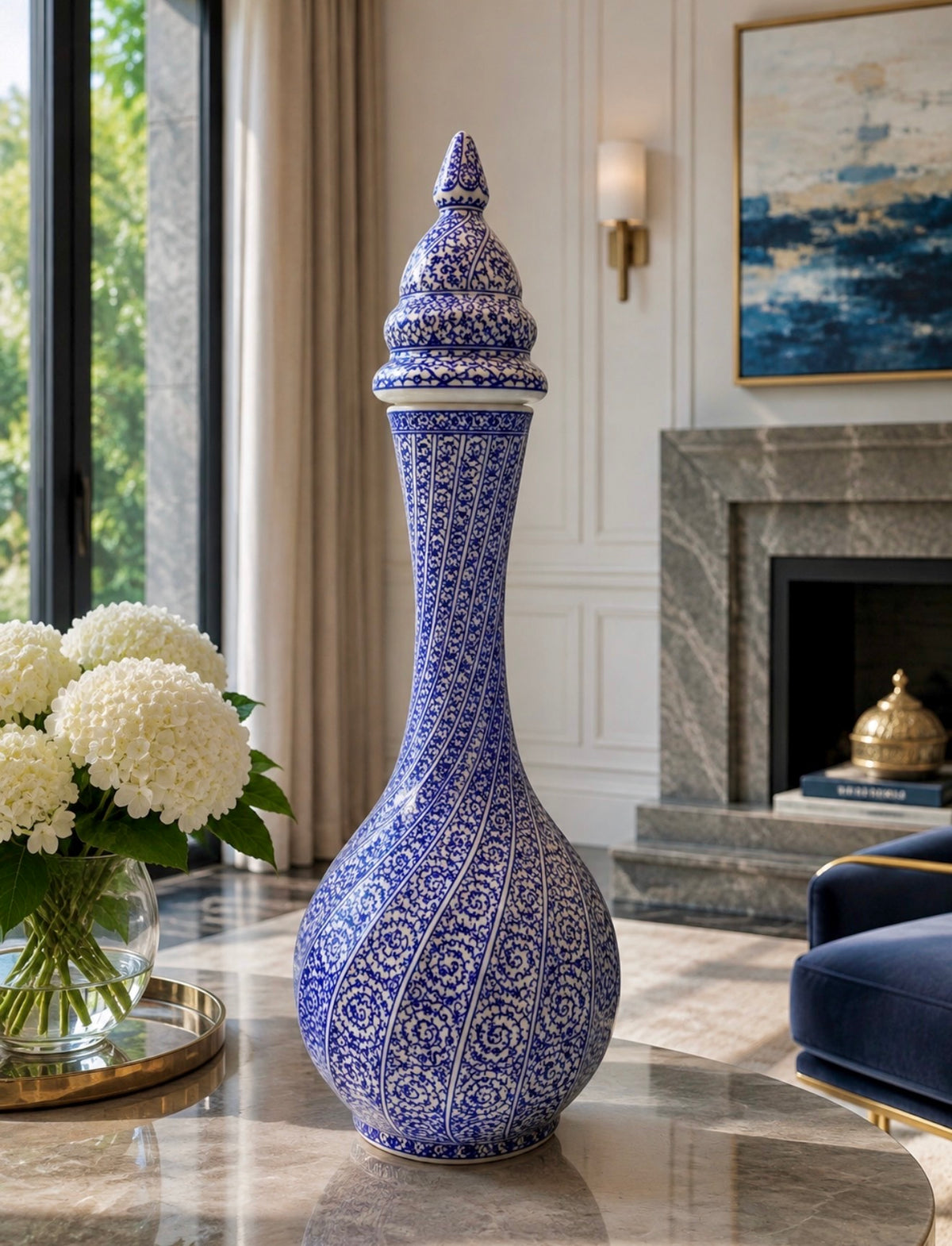 Lidded Iznik Quartz Tugrakesh Decorative Vase